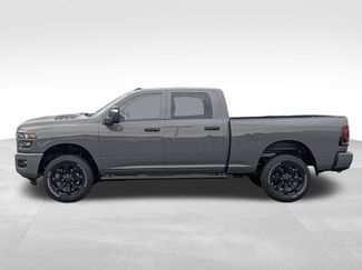 New 2026 RAM 2500 Tradesman AWD/4WD video 3