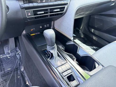 Used 2025 Toyota Camry LE FWD image 25
