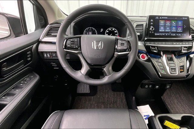 Certified 2026 Honda Odyssey Touring image 5