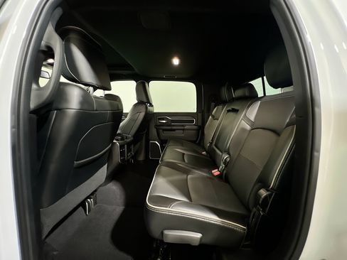 Used 2024 RAM 2500 Laramie w/ Night Edition AWD/4WD image 18
