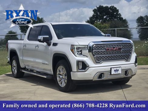 Used 2022 GMC Sierra 1500 Denali w/ Driver Alert Package II image 2