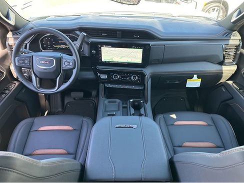 New 2026 GMC Sierra 2500 AT4 w/ AT4 Premium Plus Package image 18