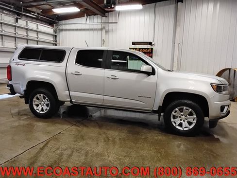 Used 2019 Chevrolet Colorado LT w/ LT Convenience Package AWD/4WD image 2