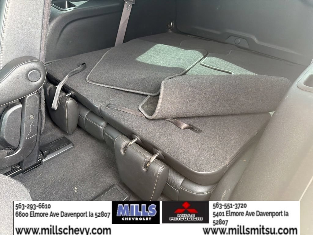 Used 2023 GMC Acadia SLT w/ Preferred Package FWD image 21