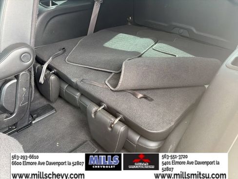 Used 2023 GMC Acadia SLT w/ Preferred Package FWD image 21