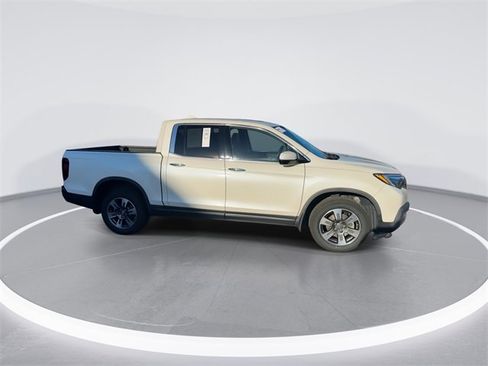 Used 2018 Honda Ridgeline RTL-E image 8