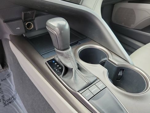 Used 2023 Toyota Camry SE FWD image 26