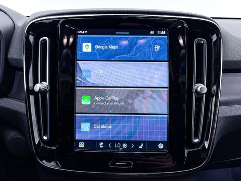 Used 2023 Volvo C40 P8 Recharge Ultimate image 24