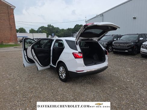 Used 2020 Chevrolet Equinox LT FWD image 28