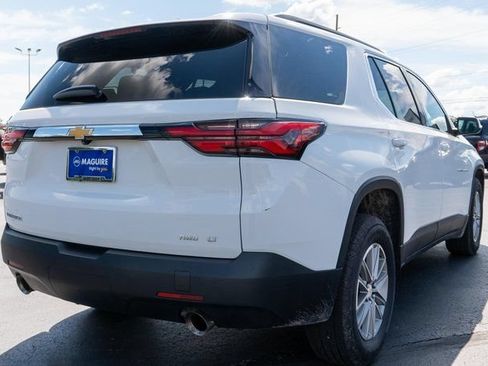 Used 2023 Chevrolet Traverse LT AWD/4WD image 6