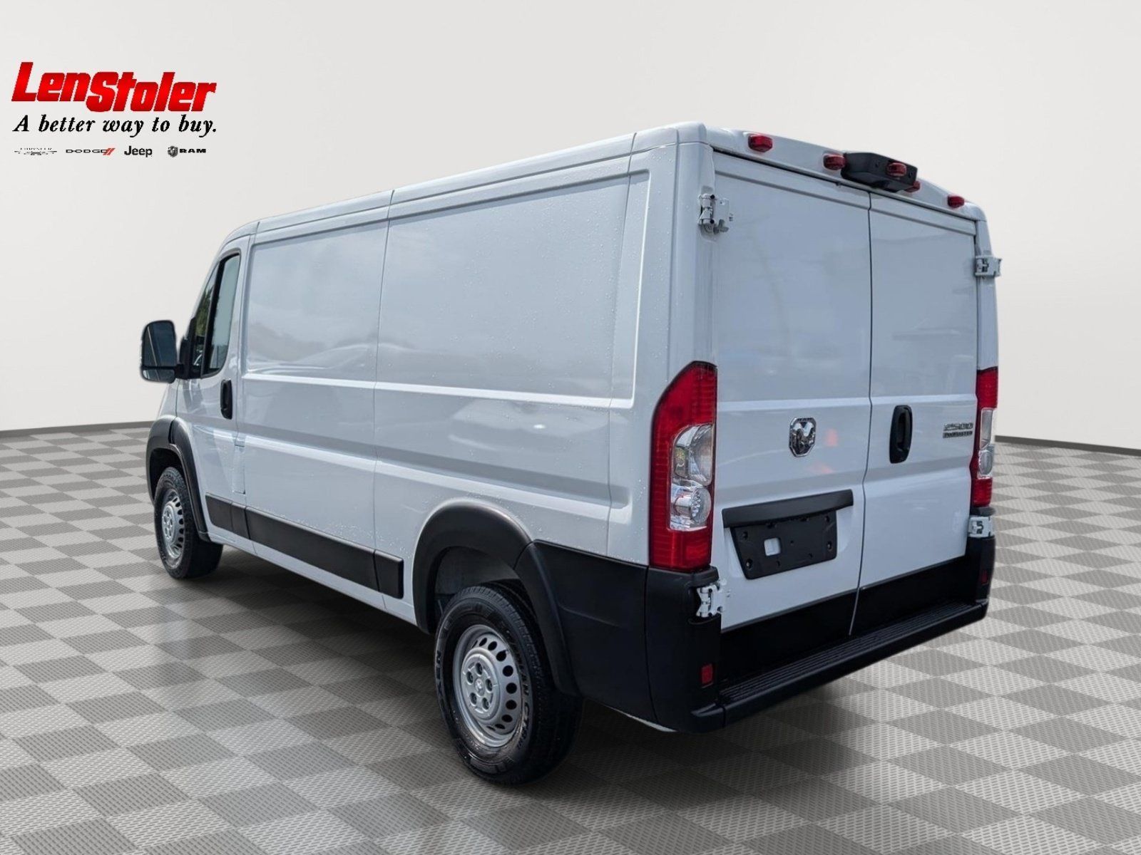 Used 2025 RAM ProMaster 2500 w/ Convenience Group FWD image 3