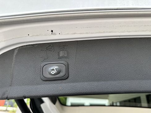Used 2018 Ford Escape SEL AWD/4WD image 32