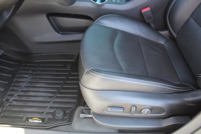 Used 2024 GMC Terrain SLT w/ Infotainment Package II FWD image 40