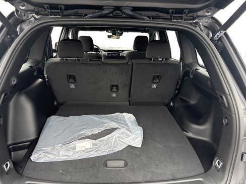 New 2025 Jeep Grand Cherokee Laredo X w/ Luxury Tech Group I image 11