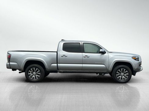 Used 2023 Toyota Tacoma Limited AWD/4WD image 8