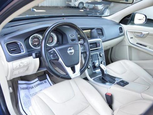 Used 2013 Volvo S60 T5 image 12