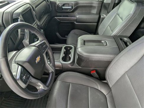 Certified 2022 Chevrolet Silverado 2500 LTZ w/ LTZ Plus Package image 9