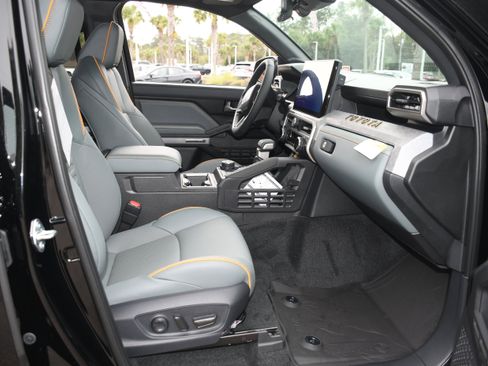 New 2025 Toyota Tacoma Trailhunter image 11