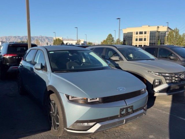 Used 2024 Hyundai Ioniq 5 SEL AWD/4WD image 1