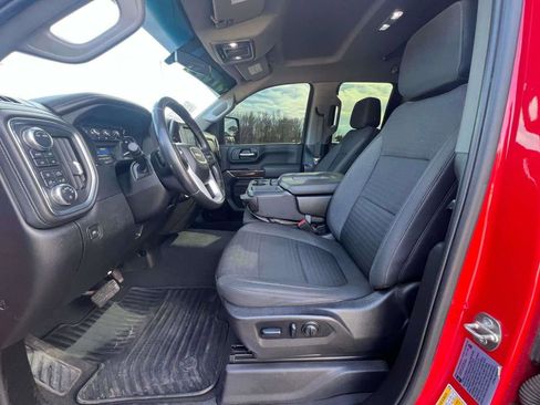 Used 2022 GMC Sierra 2500 SLE w/ SLE Convenience Package image 2