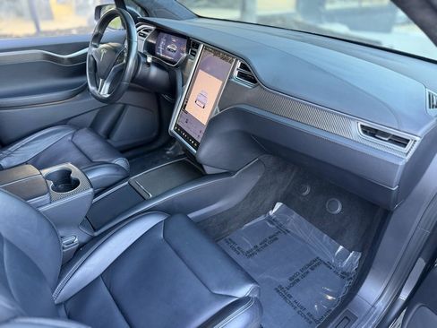 Used 2017 Tesla Model X P100D image 35