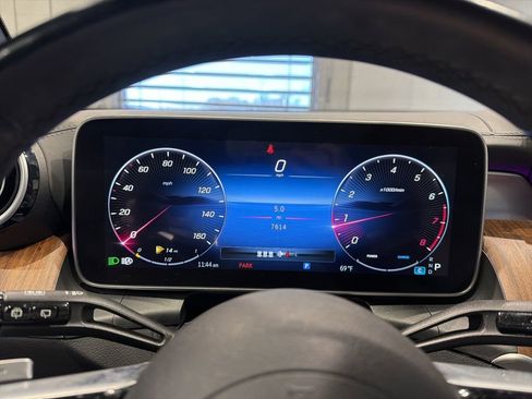 Used 2023 Mercedes-Benz GLC 300 4MATIC w/ AMG Line image 25
