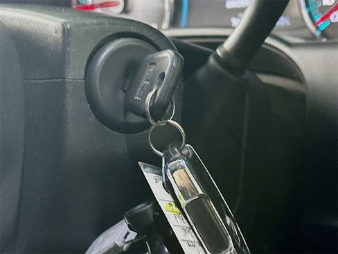 Used 2018 GMC Sierra 1500 Denali w/ Denali Ultimate Package image 28