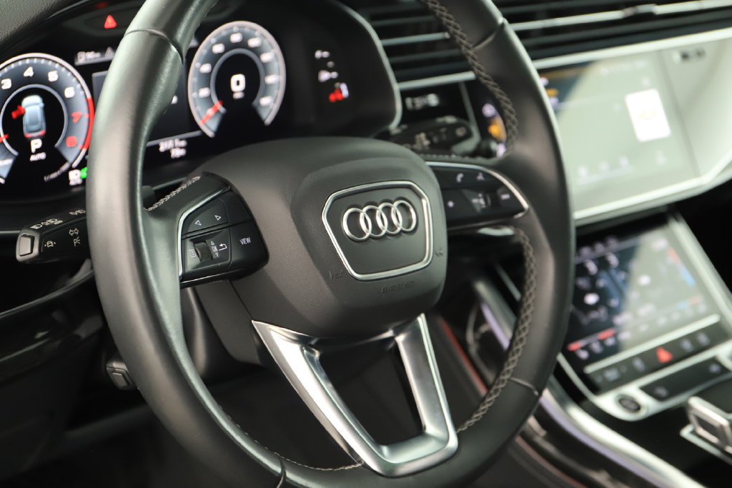 Used 2023 Audi Q8 Premium Plus AWD/4WD image 16