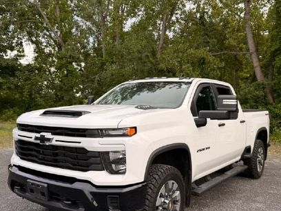 Used 2024 Chevrolet Silverado 2500 Custom w/ Custom Convenience Package