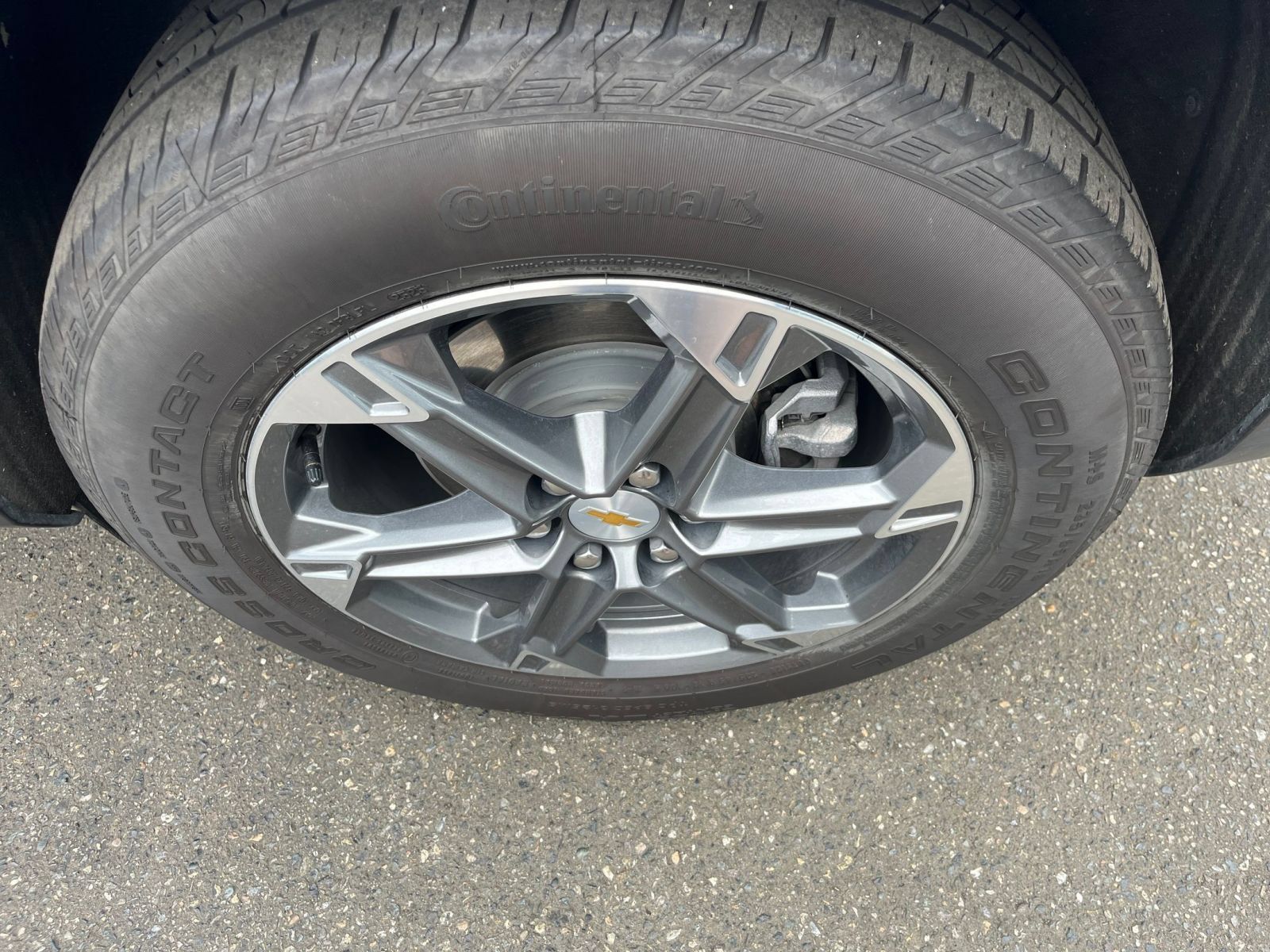 Used 2025 Chevrolet Blazer LT FWD image 30