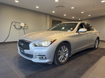 Used 2017 INFINITI Q50 3.0t Premium w/ Cargo Package (L95)