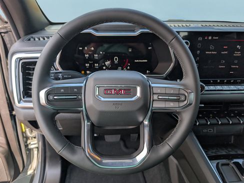 New 2026 GMC Canyon Elevation w/ Convenience Package RWD image 19