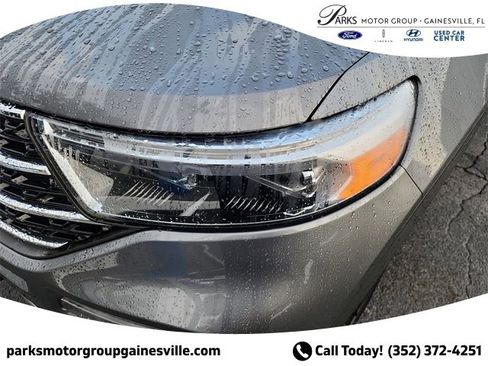 Certified 2021 Ford Explorer XLT w/ Equipment Group 202A image 6