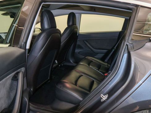 Used 2020 Tesla Model 3 Long Range image 22