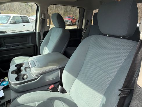 Used 2020 RAM 1500 Tradesman w/ Tradesman SXT Package image 17