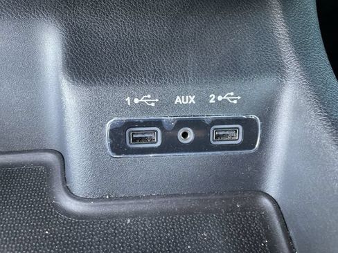 Used 2019 Dodge Durango SXT RWD image 26
