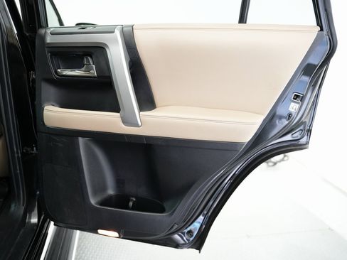 Used 2019 Toyota 4Runner Limited image 42