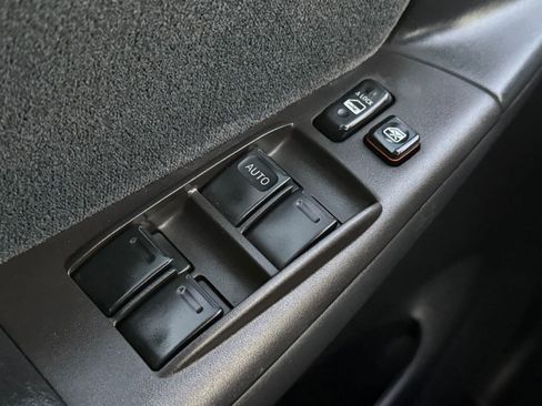 Used 2008 Toyota Corolla S image 23