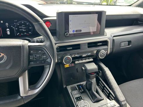 Certified 2025 Toyota 4Runner TRD Off-Road AWD/4WD image 18