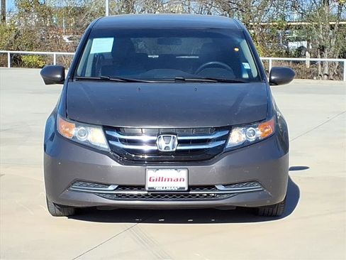 Used 2016 Honda Odyssey SE image 4