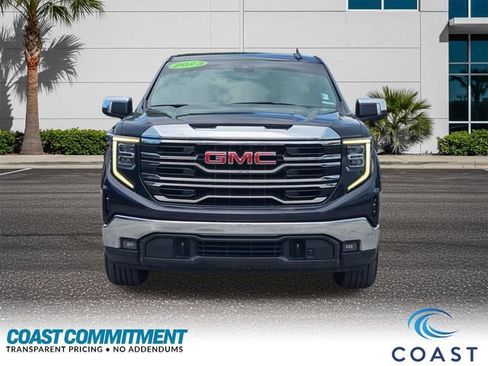 Used 2023 GMC Sierra 1500 SLT w/ SLT Premium Package RWD image 2