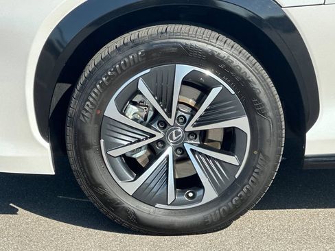 Certified 2024 Lexus RZ 300e Premium FWD image 25