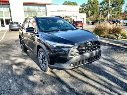 New 2026 Toyota Corolla Cross XLE image 2