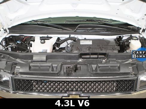 Used 2023 Chevrolet Express 2500 w/ Driver Convenience Package image 3