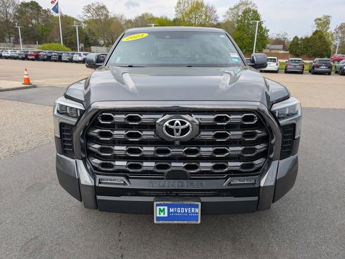 Used 2023 Toyota Tundra Platinum AWD/4WD image 9