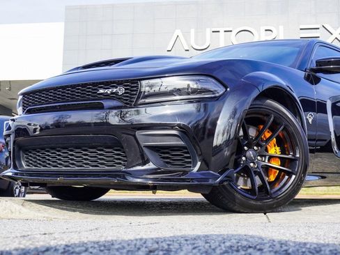 Used 2022 Dodge Charger SRT Hellcat w/ Harman/Kardon Audio Group image 2