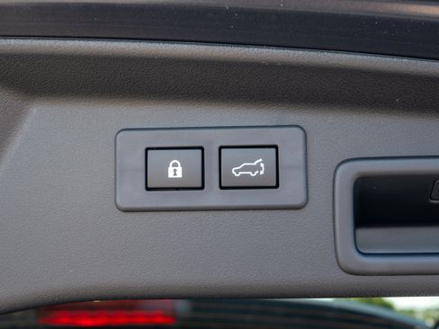 New 2026 Subaru Outback Limited AWD/4WD image 32