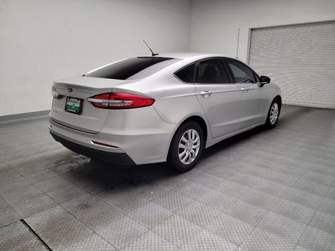 Used 2019 Ford Fusion S image 9