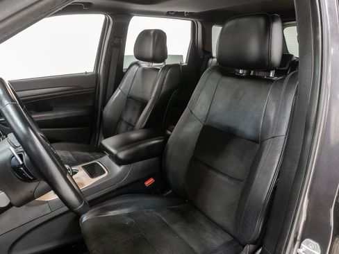 Used 2015 Jeep Grand Cherokee Altitude AWD/4WD image 10