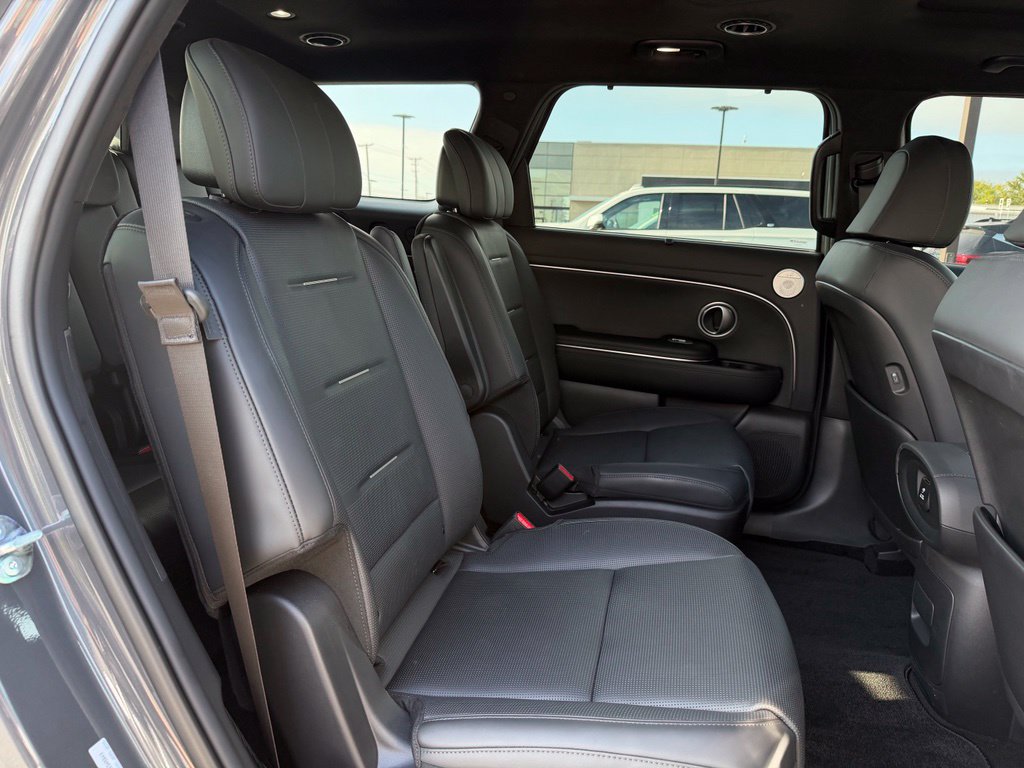 Used 2026 Hyundai Palisade Calligraphy FWD image 33